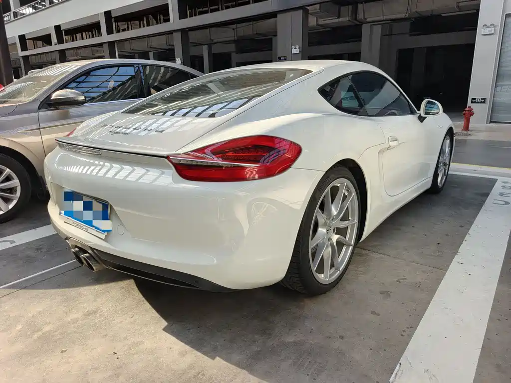 Porsche Cayman 2015 Cayman Style Edition 2.7L