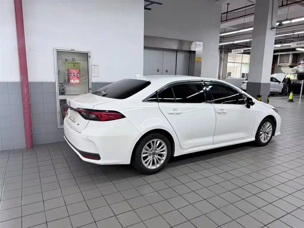 Toyota Allion — миниатюра 4