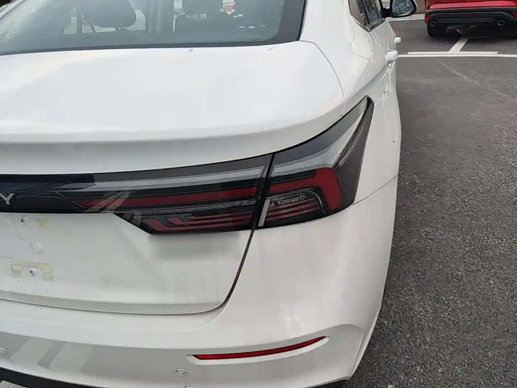 Chery Arrizo 5 PLUS — миниатюра 8