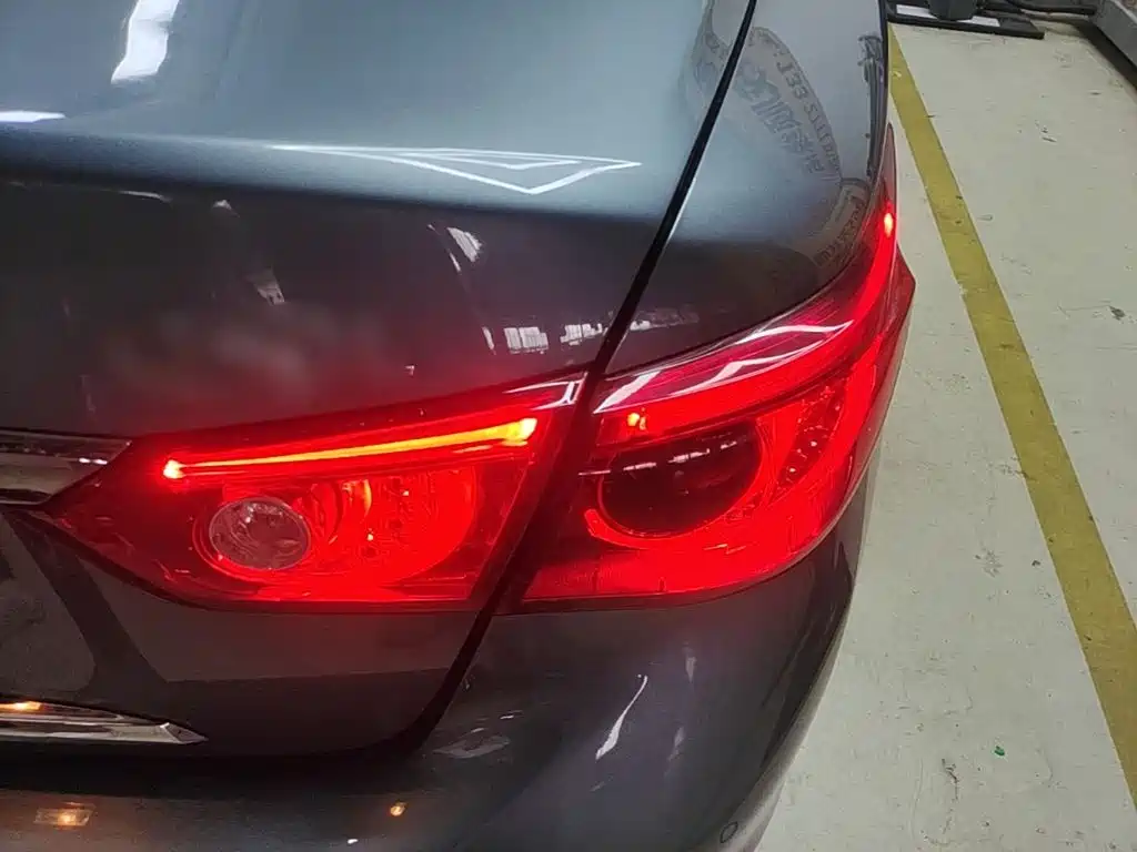 Infiniti Q50L — миниатюра 8