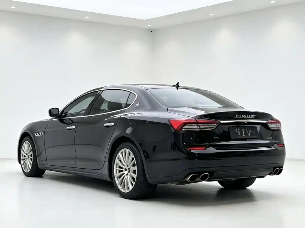 Maserati Quattroporte — миниатюра 9