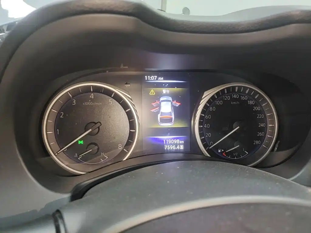 Infiniti Q50L — миниатюра 12