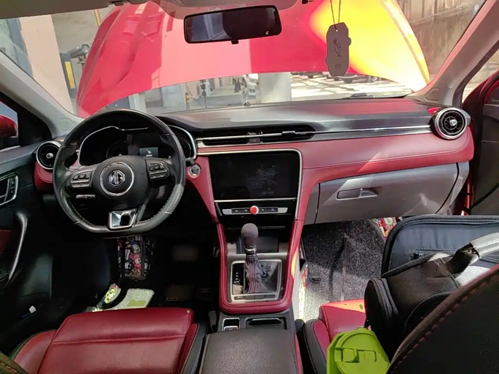 MG MG6 — миниатюра 10