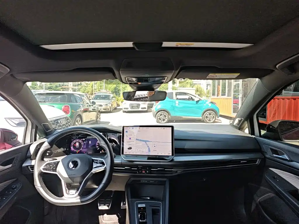 Volkswagen Golf — миниатюра 18