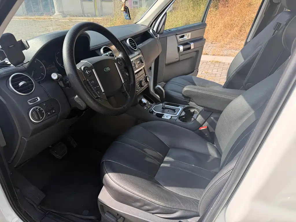 Land Rover Discovery — миниатюра 12