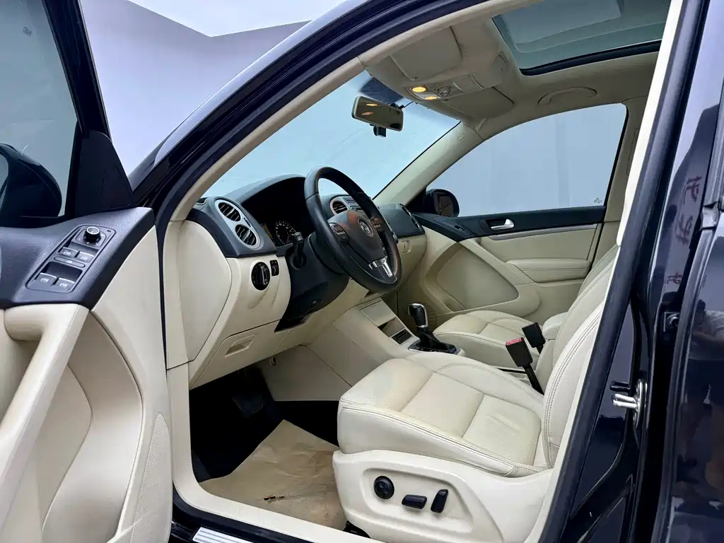 Volkswagen Tiguan — миниатюра 5