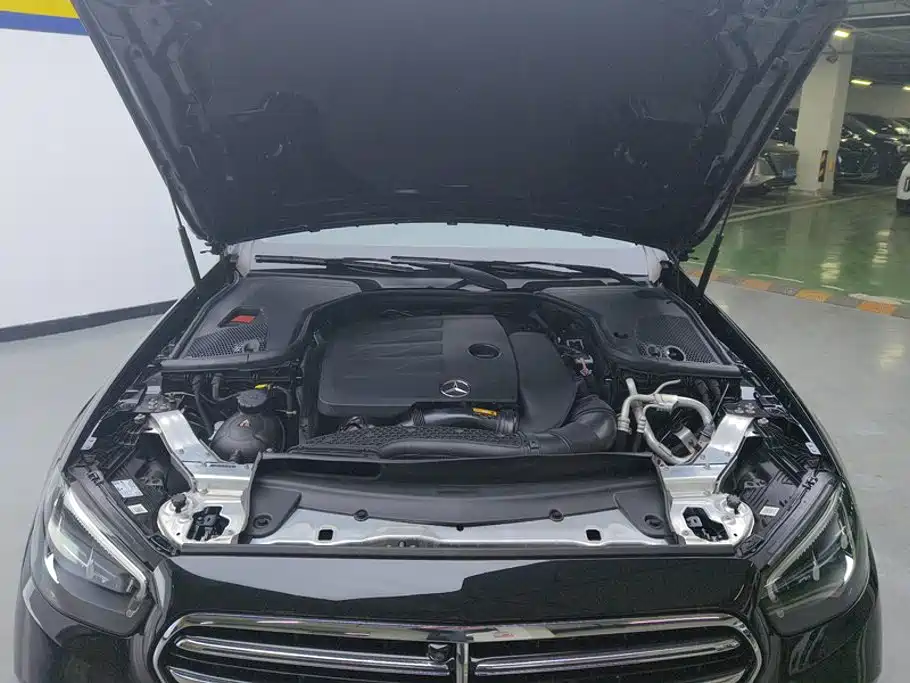 Mercedes-Benz E-Class E 2022 E 300 L Fashion