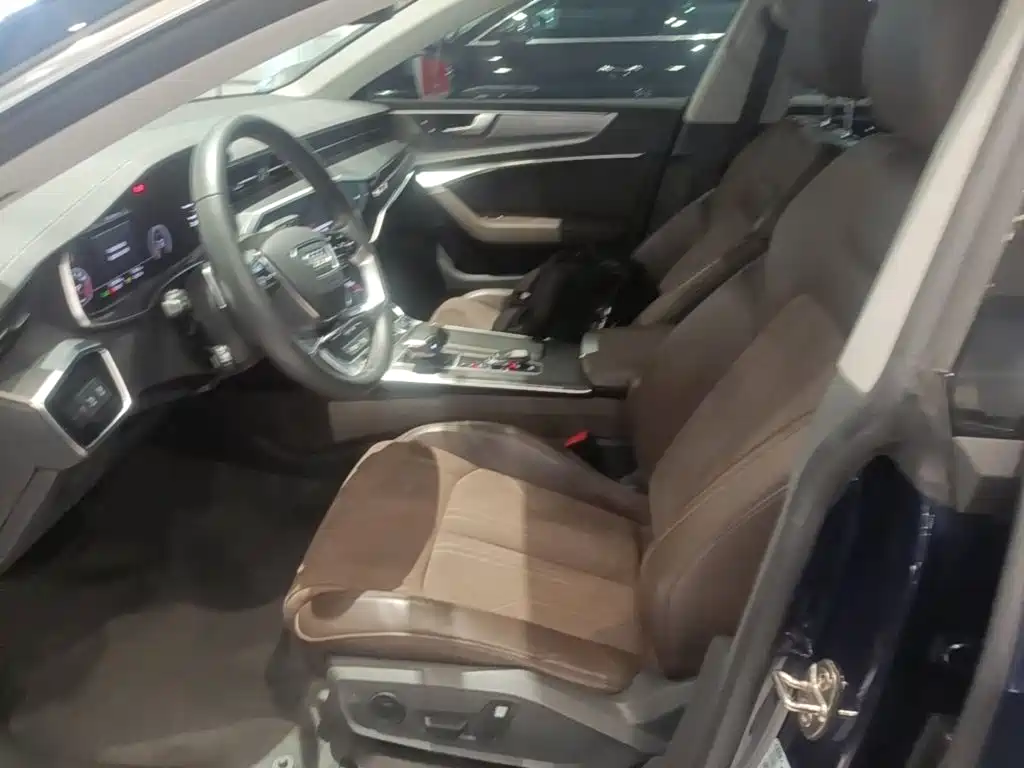 Audi A7L — миниатюра 22