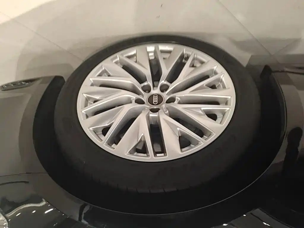 Audi A7L — миниатюра 14