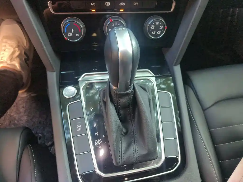 Volkswagen Magotan — миниатюра 10