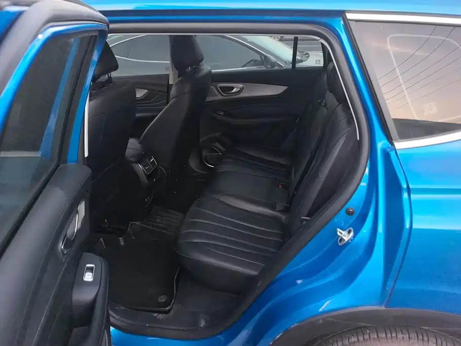 Roewe RX5 MAX — миниатюра 11