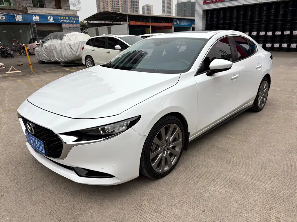 Mazda 3 Axela 2020