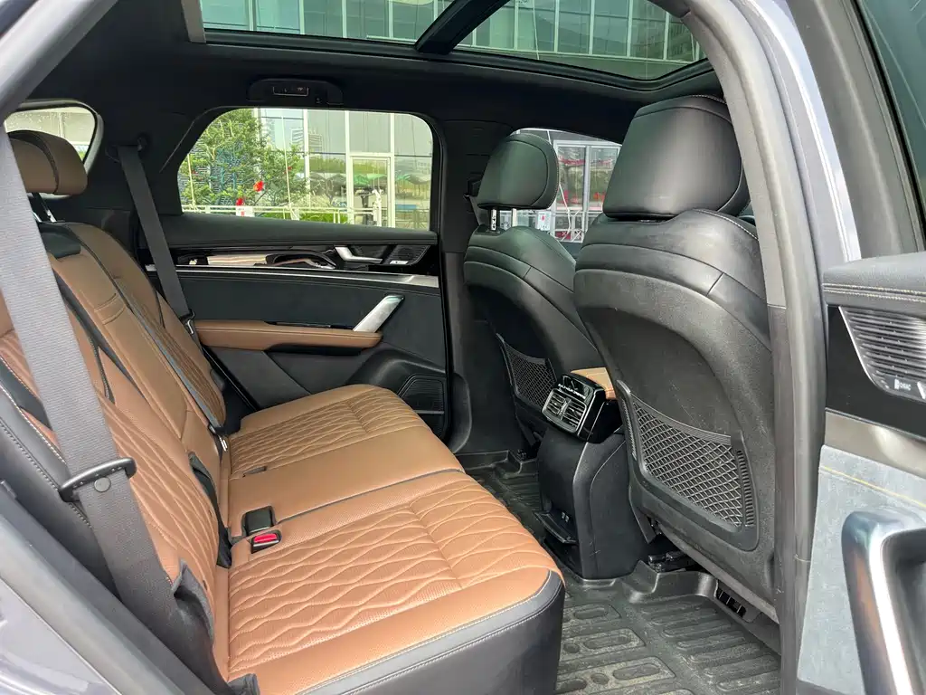 BYD Tang New Energy — миниатюра 17