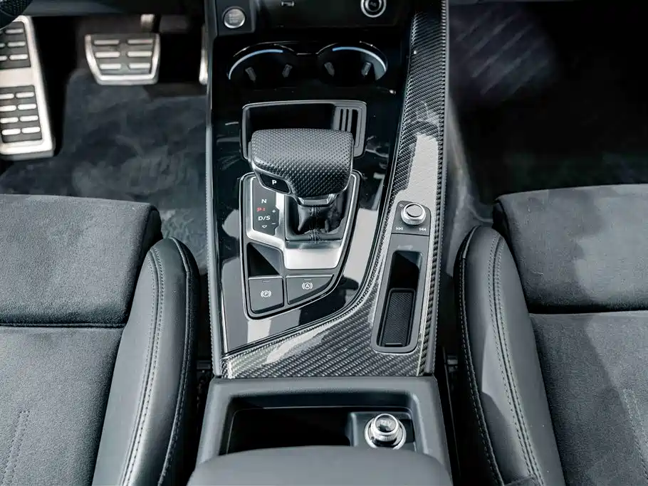 Audi A4L — миниатюра 14