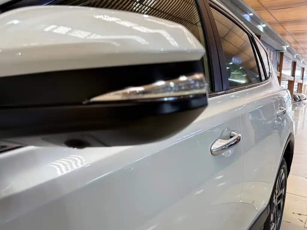 Toyota RAV4 — миниатюра 26