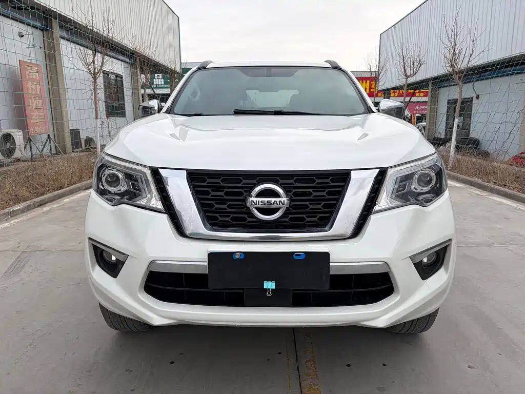 Nissan Terra 2.5L XL Upper 4WD Auto 4WD Luxury Edition, фото 2