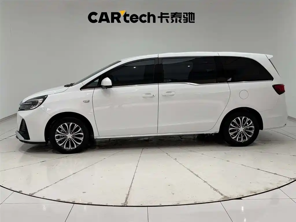 Buick GL8 2023 Comfort