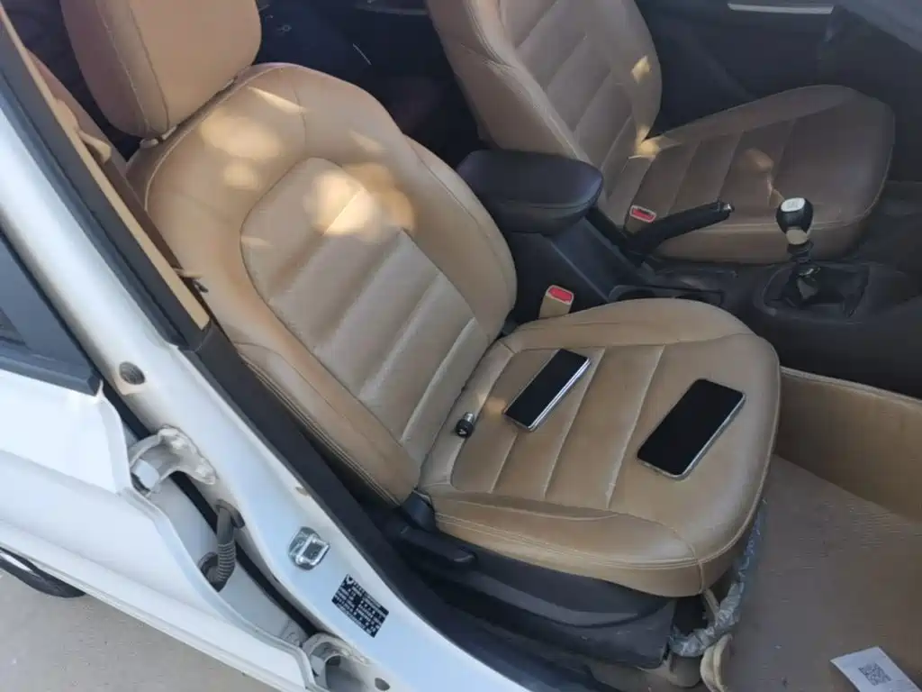 Wuling Hongguang — миниатюра 20