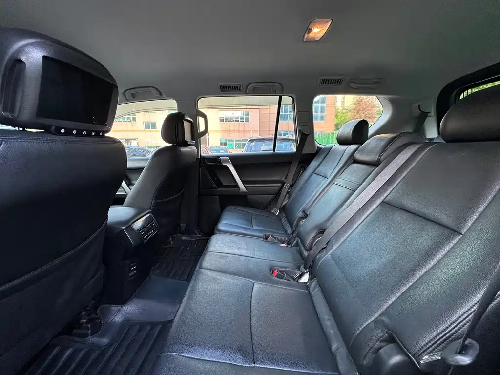 Toyota Prado (Import) 2.7L Auto Luxury Edition, фото 4