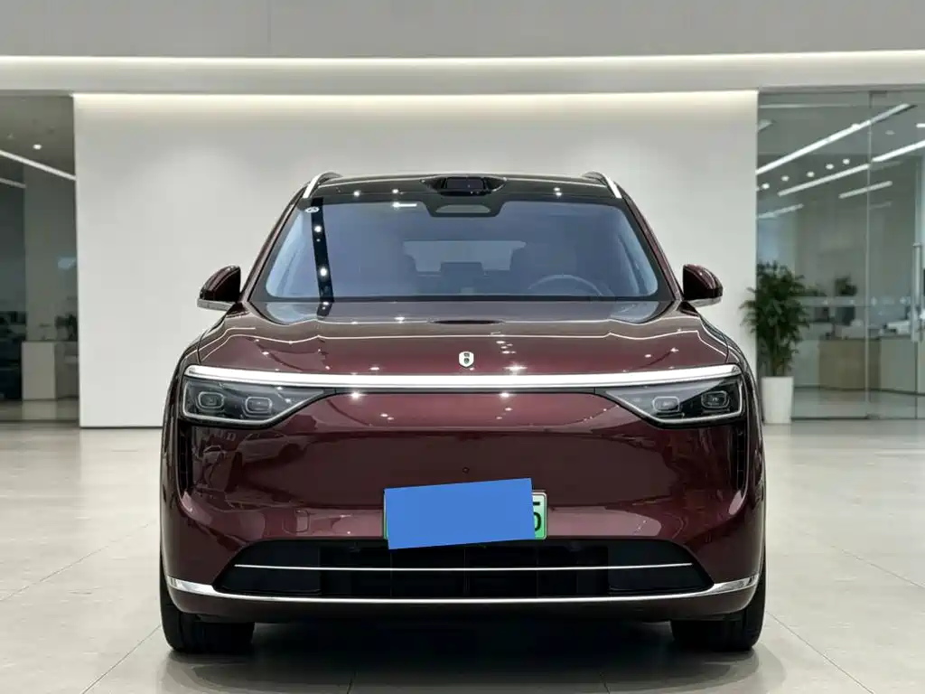 AITO AITO M8 — миниатюра 2