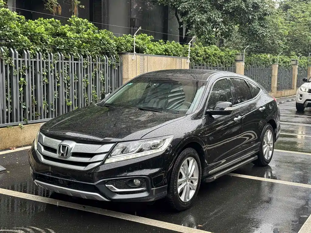 Купить Honda Crosstour