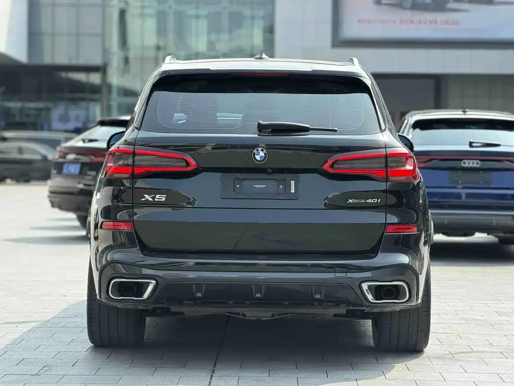 BMW X5 (Import) — миниатюра 12