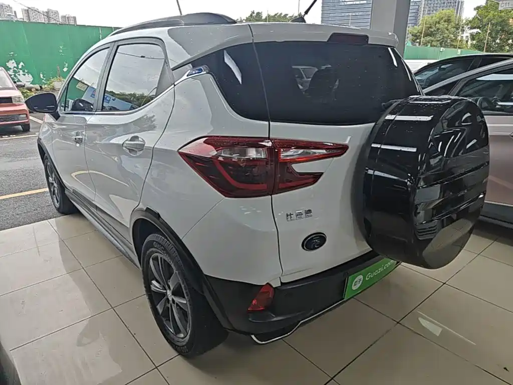 BYD Yuan EV — миниатюра 5