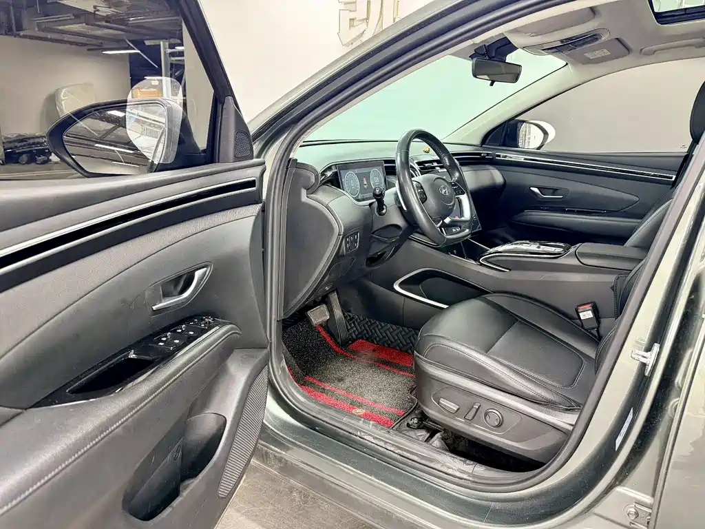 Hyundai Tucson 2021 L 1.5T DCT LUX Luxury