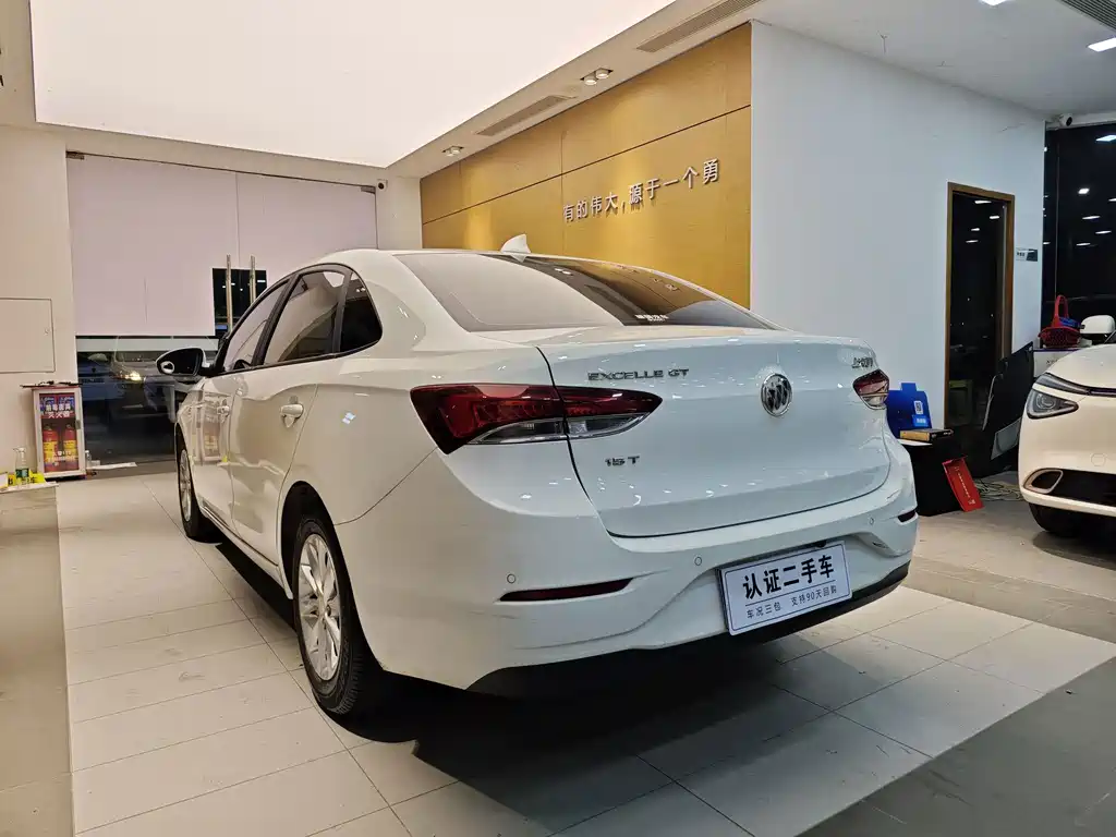 Buick Excelle — миниатюра 27
