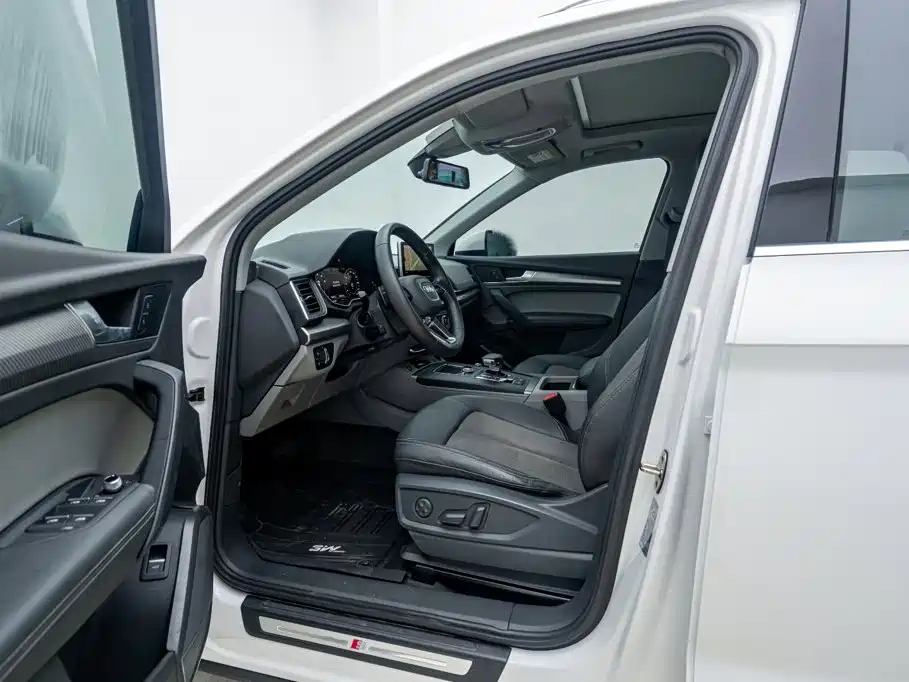 Audi Q5L 45 TFSI Premium Fashion Type China VI, фото 8