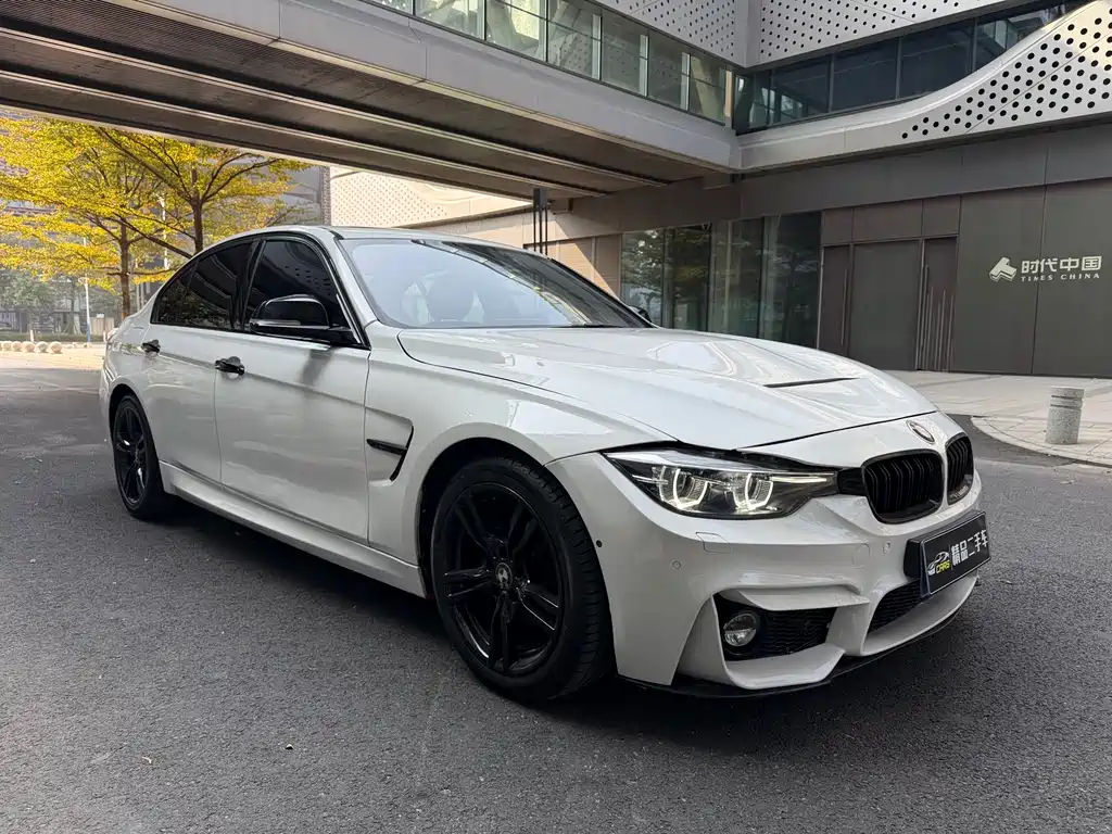 BMW 3 SERIES