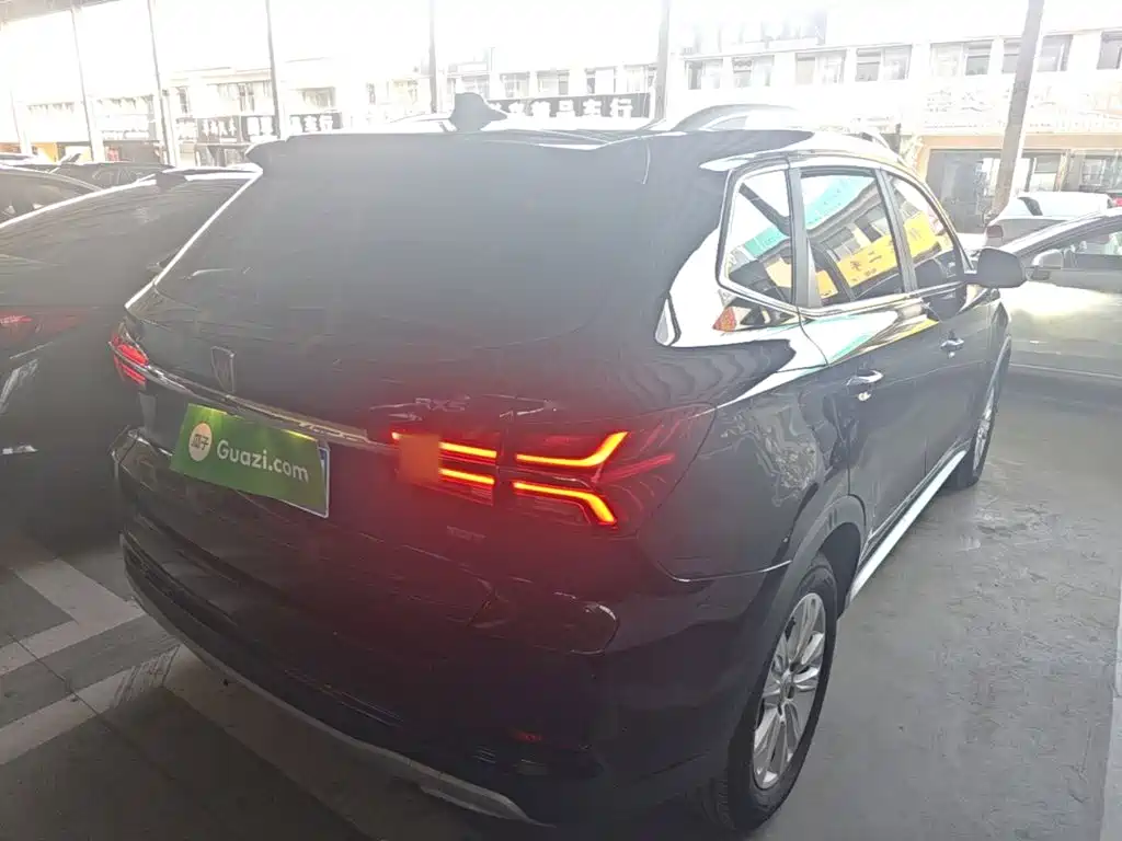 Roewe RX5 — миниатюра 7