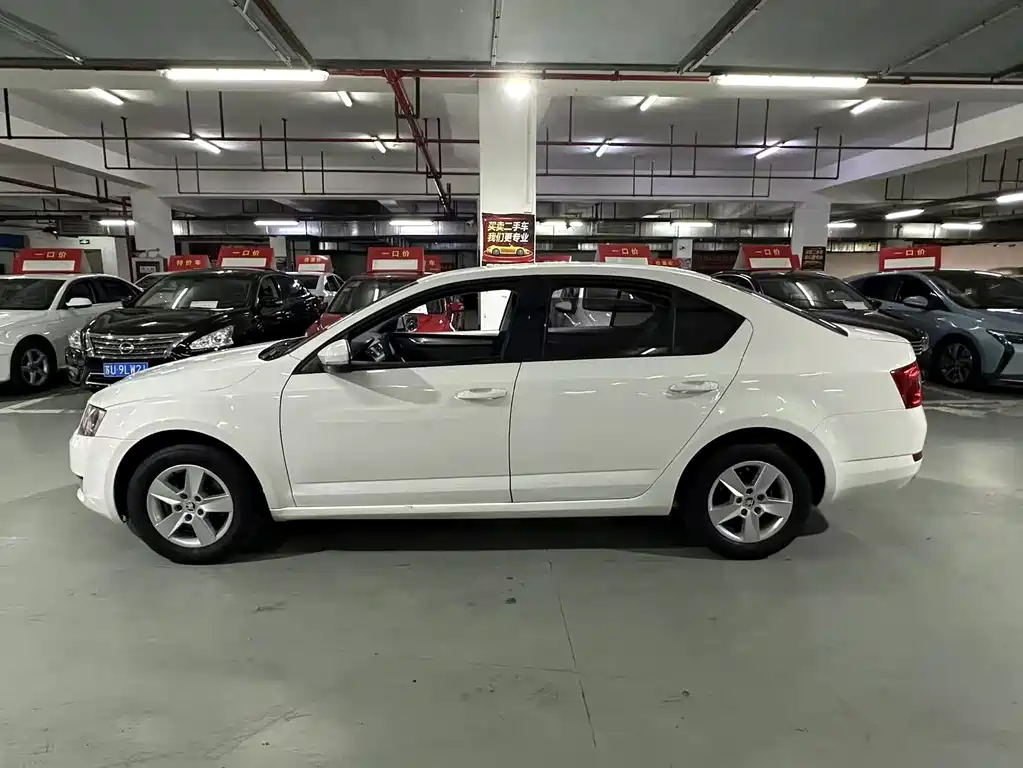 Skoda Octavia — миниатюра 4