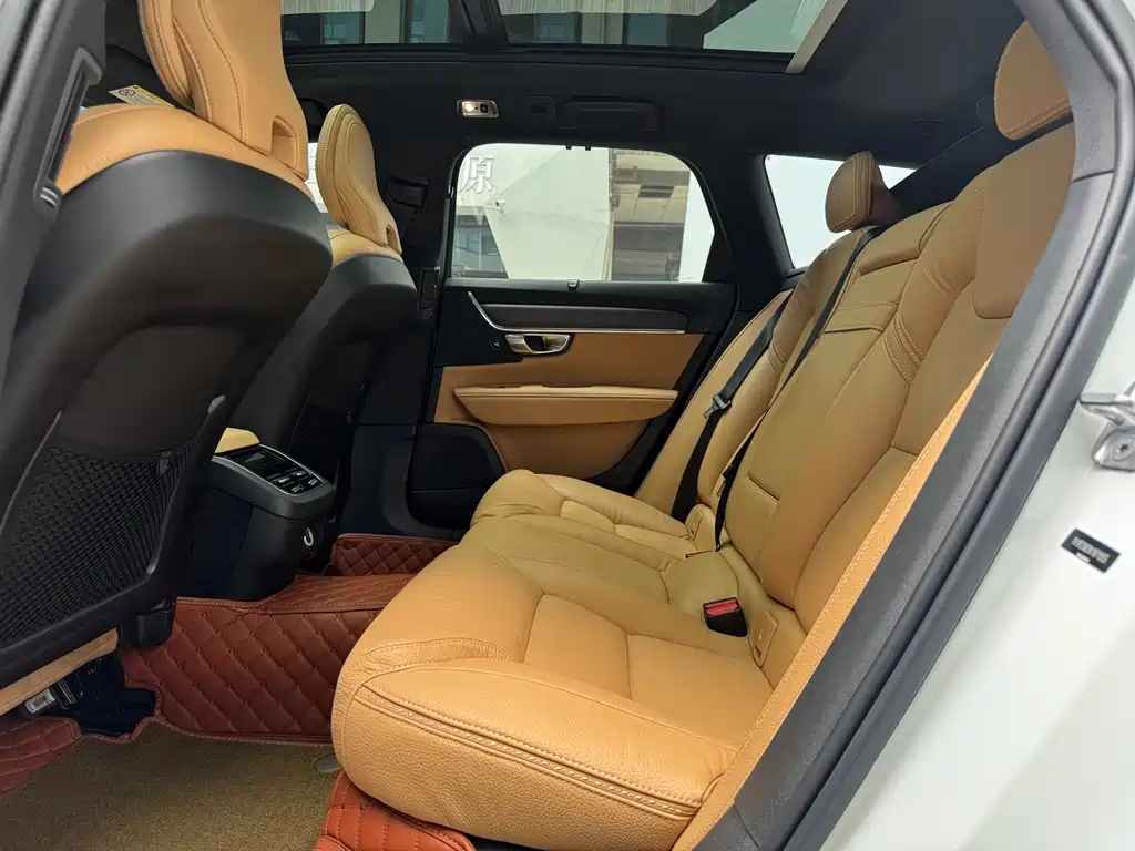 Volvo V90 — миниатюра 16