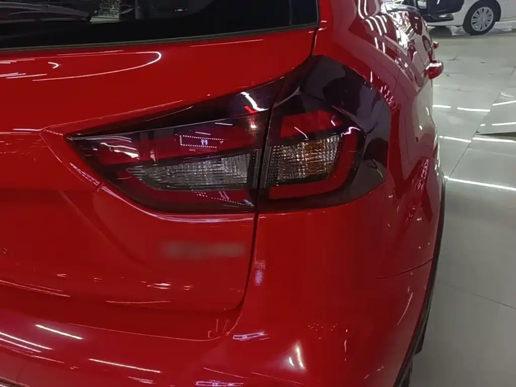 Geely Vision X3 — миниатюра 8