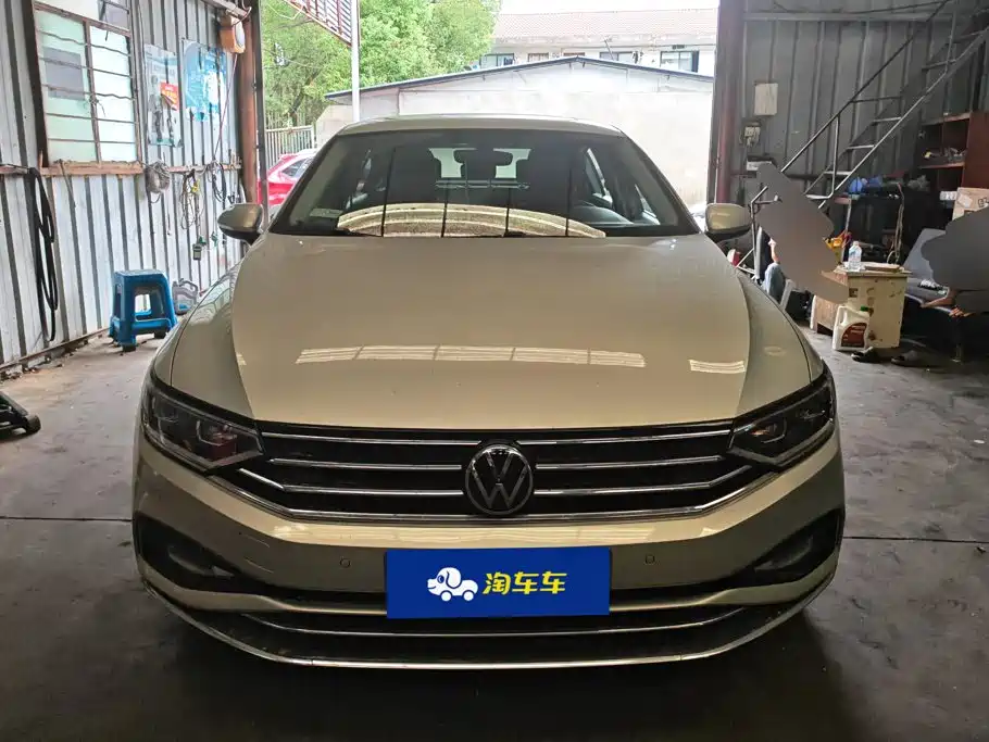 Volkswagen Magotan — миниатюра 2