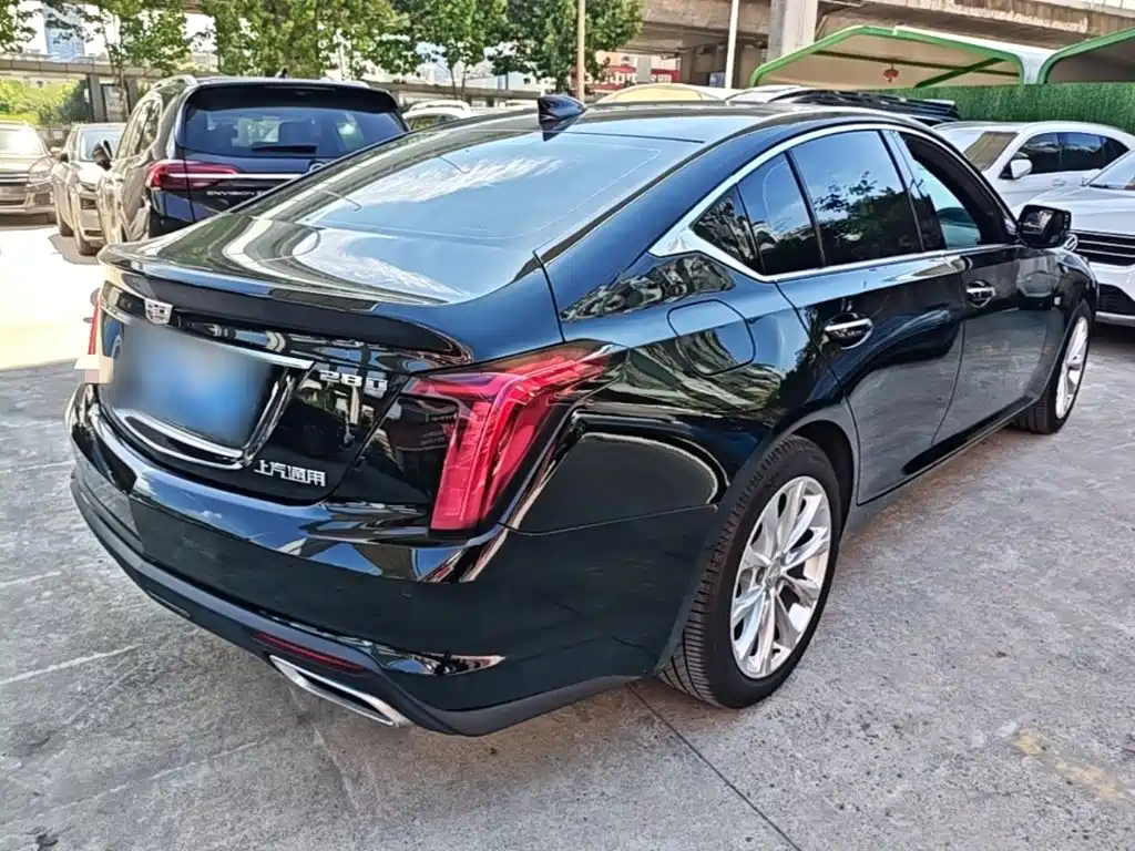 Cadillac CT5 — миниатюра 7