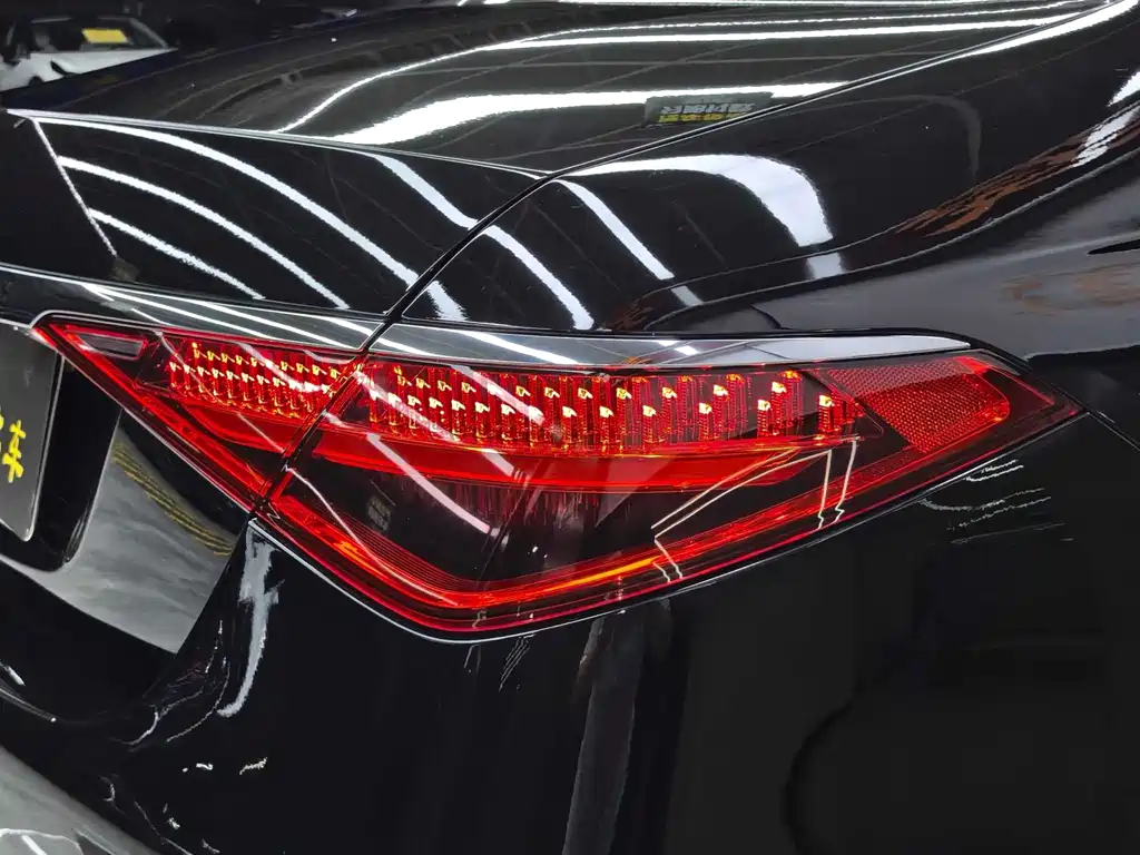 Mercedes-Benz S-Class — миниатюра 41