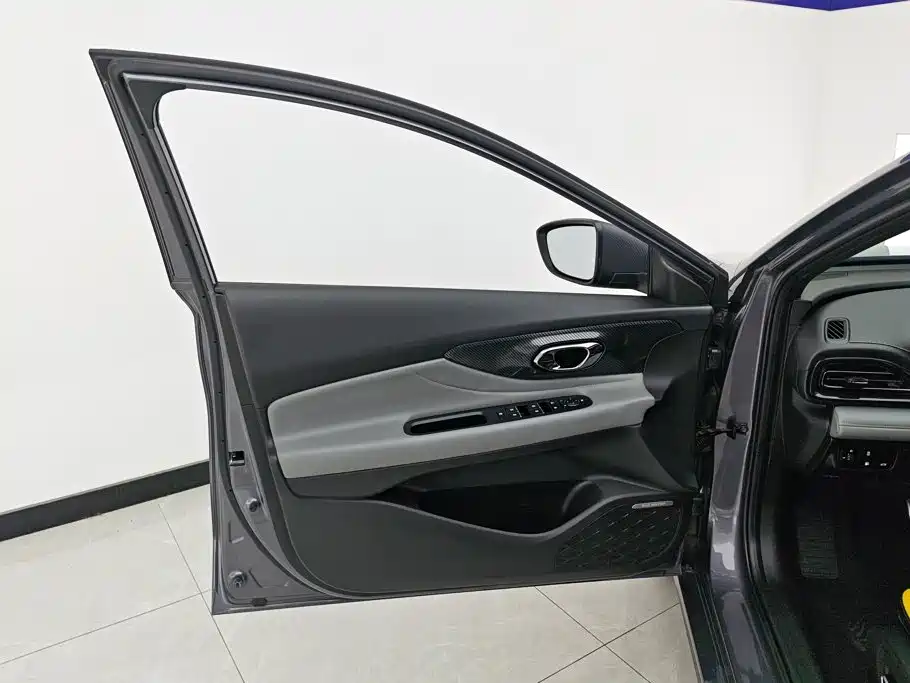 GAC Motor Shadow Leopard — миниатюра 7