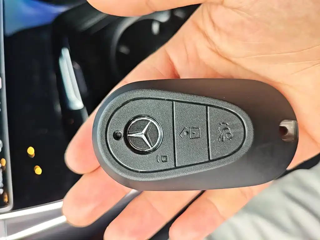 Mercedes-Benz C-Class — миниатюра 9
