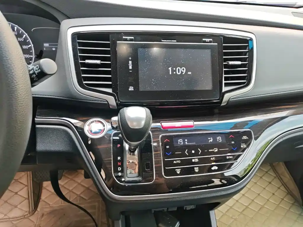 Honda Odyssey — миниатюра 13