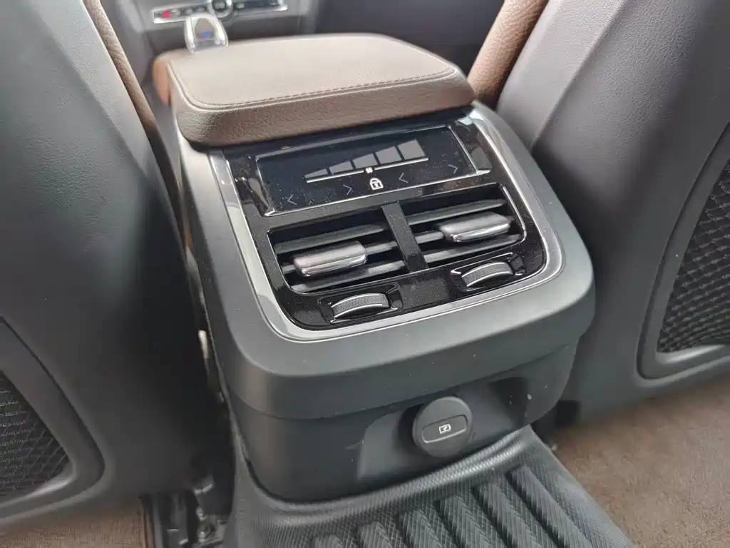 Volvo V90 — миниатюра 14