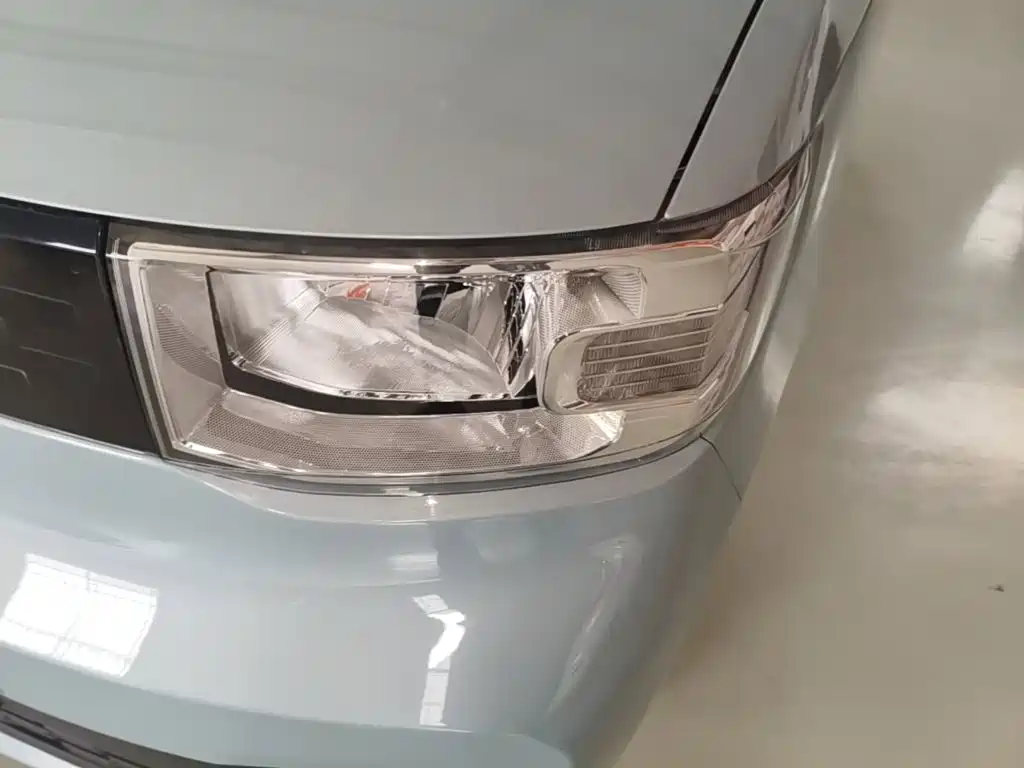 Wuling MINIEV — миниатюра 24