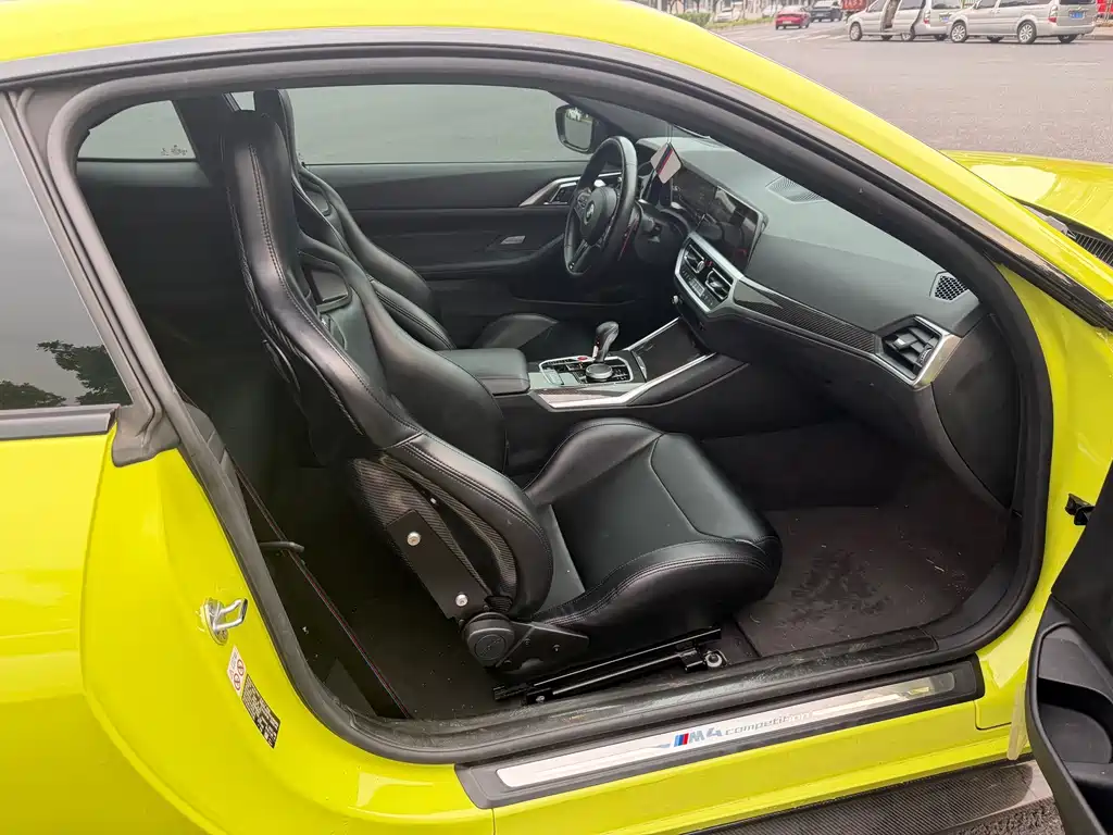 BMW M4 — миниатюра 8