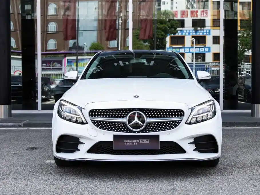 Mercedes-Benz C-Class — миниатюра 5