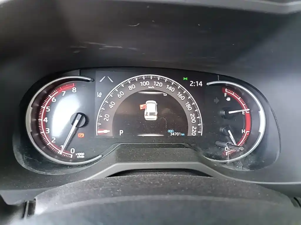 Toyota RAV4 — миниатюра 12