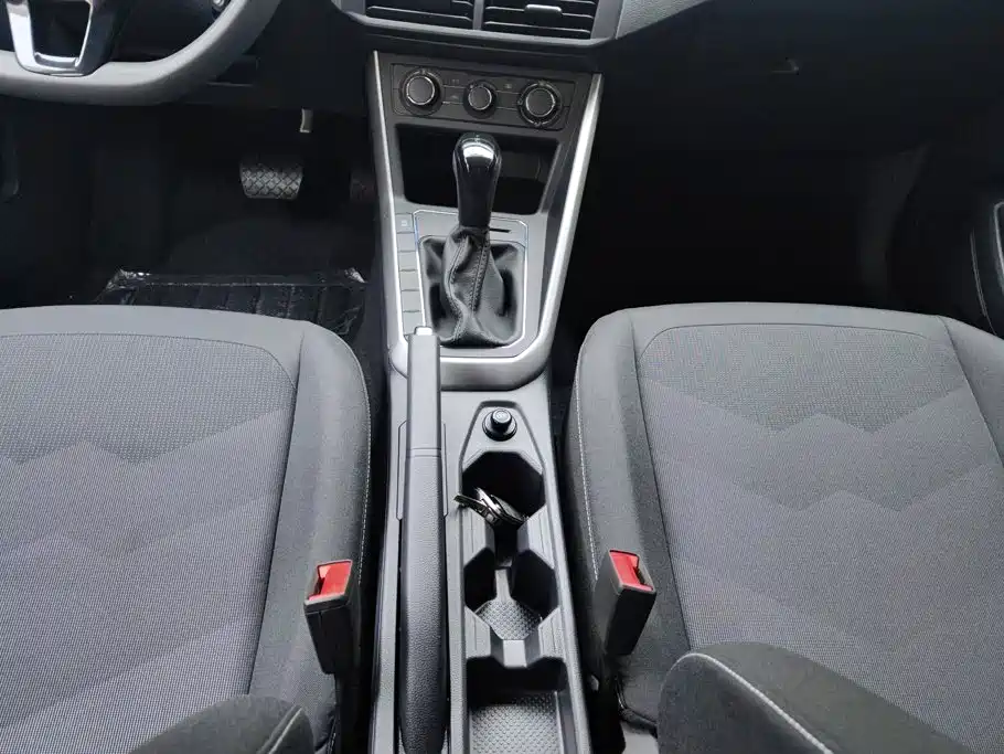 Volkswagen Polo — миниатюра 16