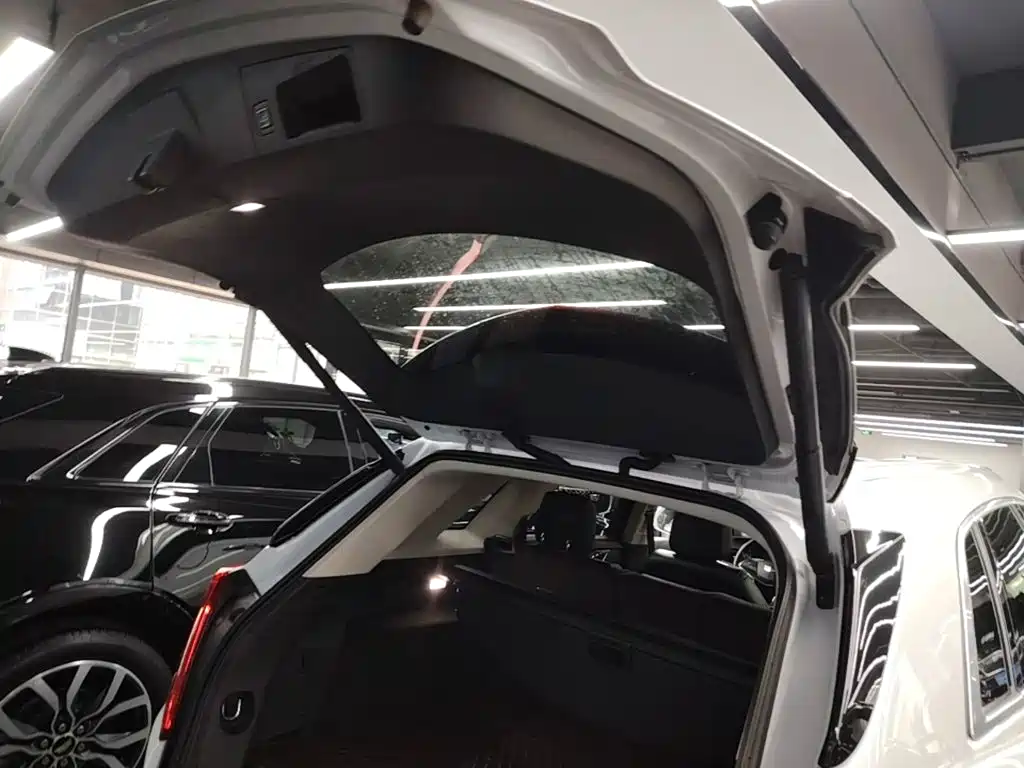 Cadillac XT5 — миниатюра 19