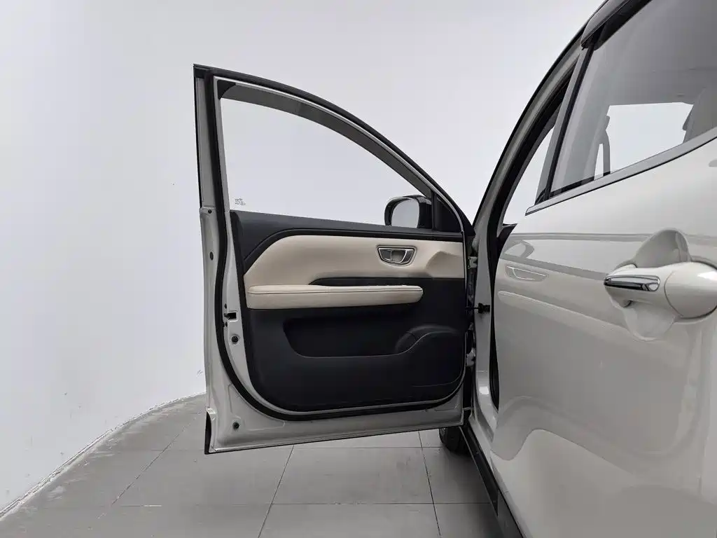 Wuling Bingo PLUS — миниатюра 8