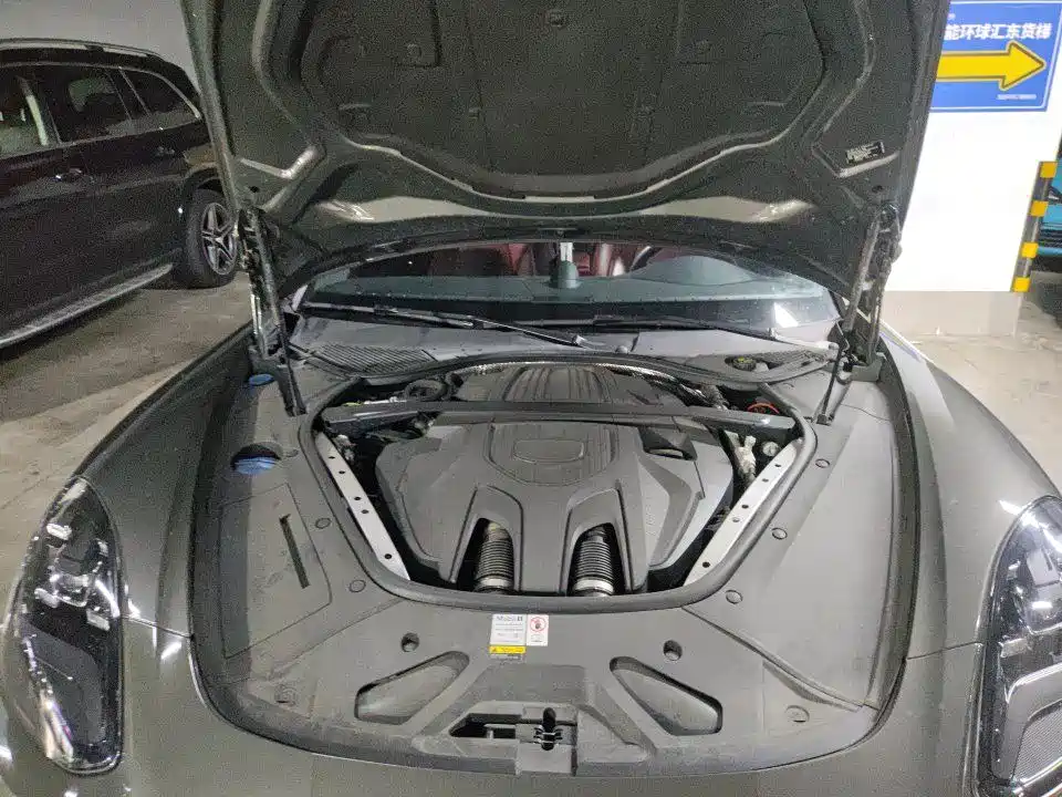 Porsche Panamera — миниатюра 8
